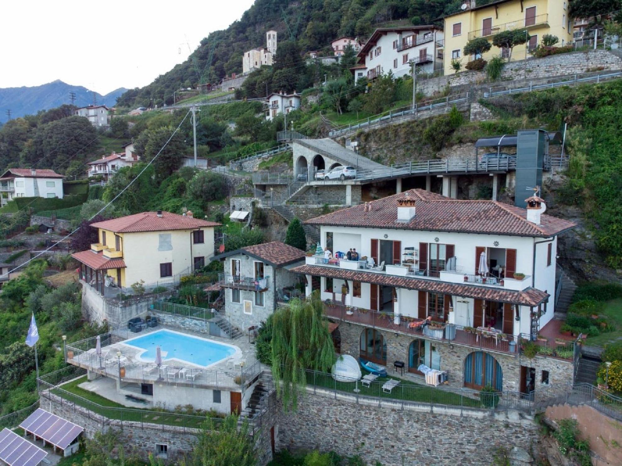 Wonderful Flat With Swimming Pool Lift And Garden Apartamento Gravedona Exterior foto